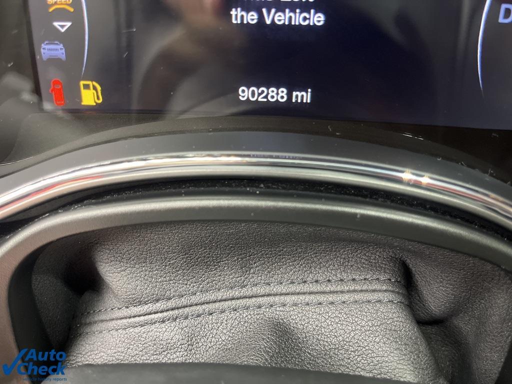 used 2019 Jeep Grand Cherokee car, priced at $19,999