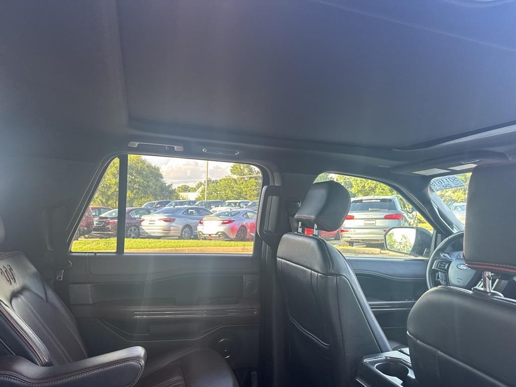 used 2020 Ford Expedition Max car, priced at $35,000