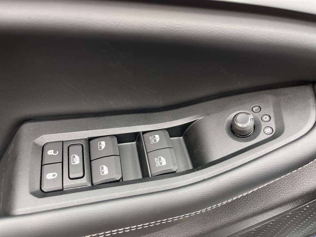 new 2025 Jeep Grand Cherokee L car, priced at $47,400
