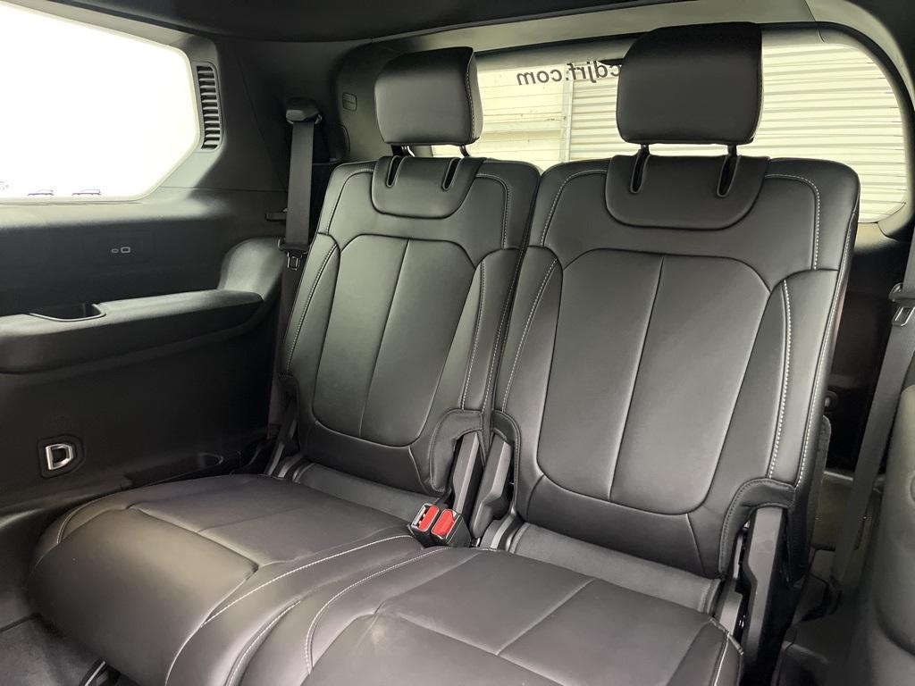 new 2025 Jeep Grand Cherokee L car, priced at $47,400