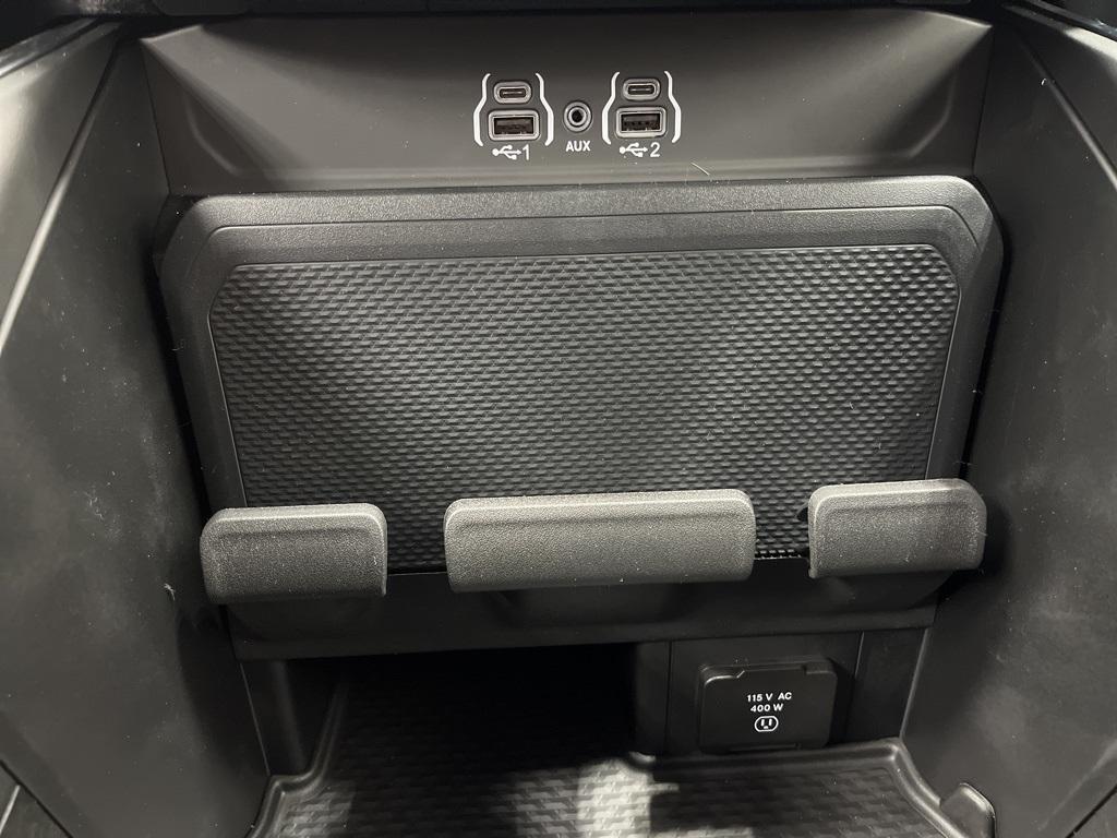 new 2025 Ram 1500 car, priced at $58,223