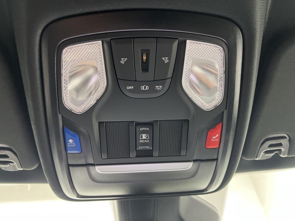 new 2025 Ram 1500 car, priced at $58,223