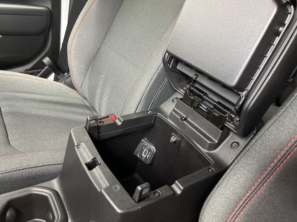 new 2025 Jeep Wrangler car