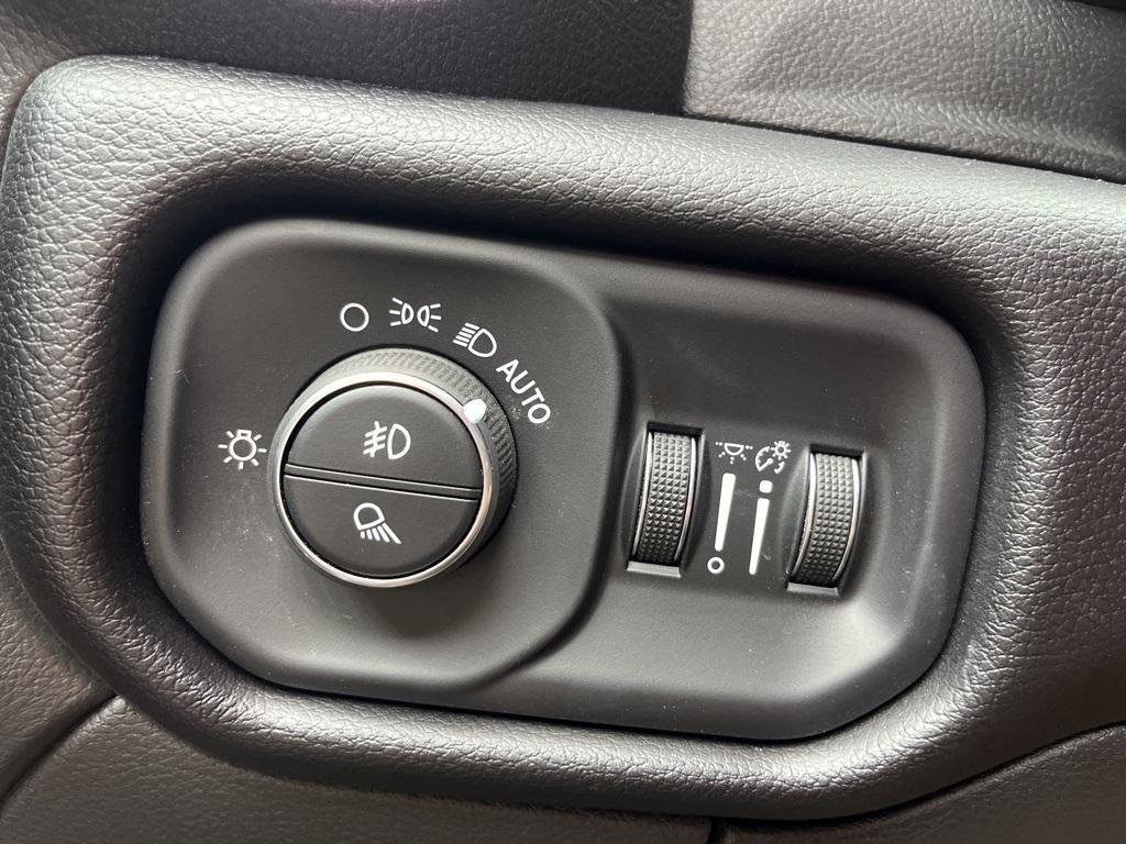 new 2025 Ram 3500 car, priced at $87,819