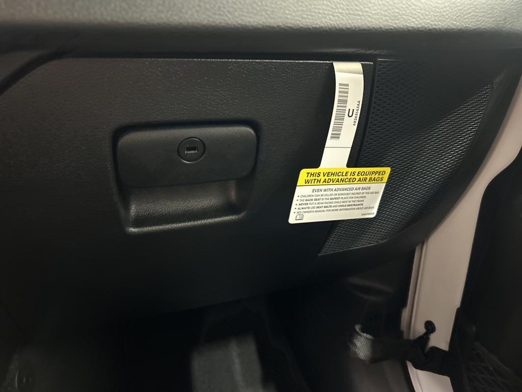 new 2025 Jeep Wrangler car, priced at $40,254