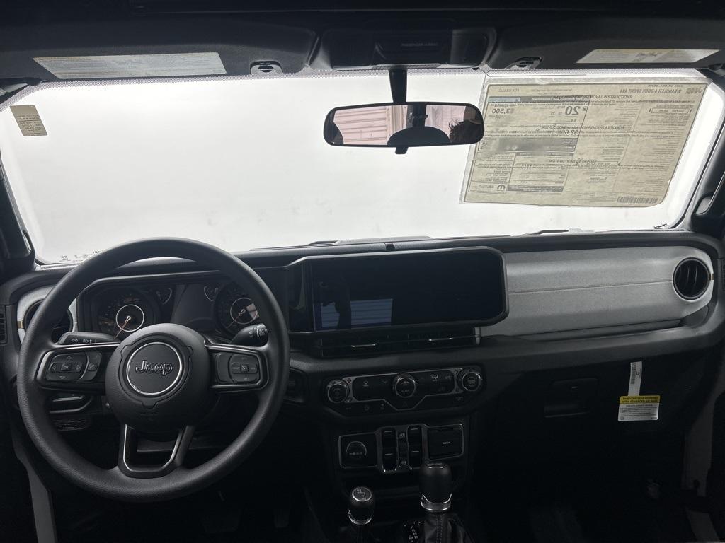 new 2025 Jeep Wrangler car, priced at $40,254