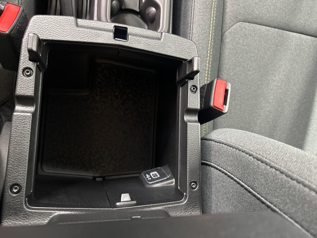 new 2025 Jeep Wrangler car, priced at $40,254