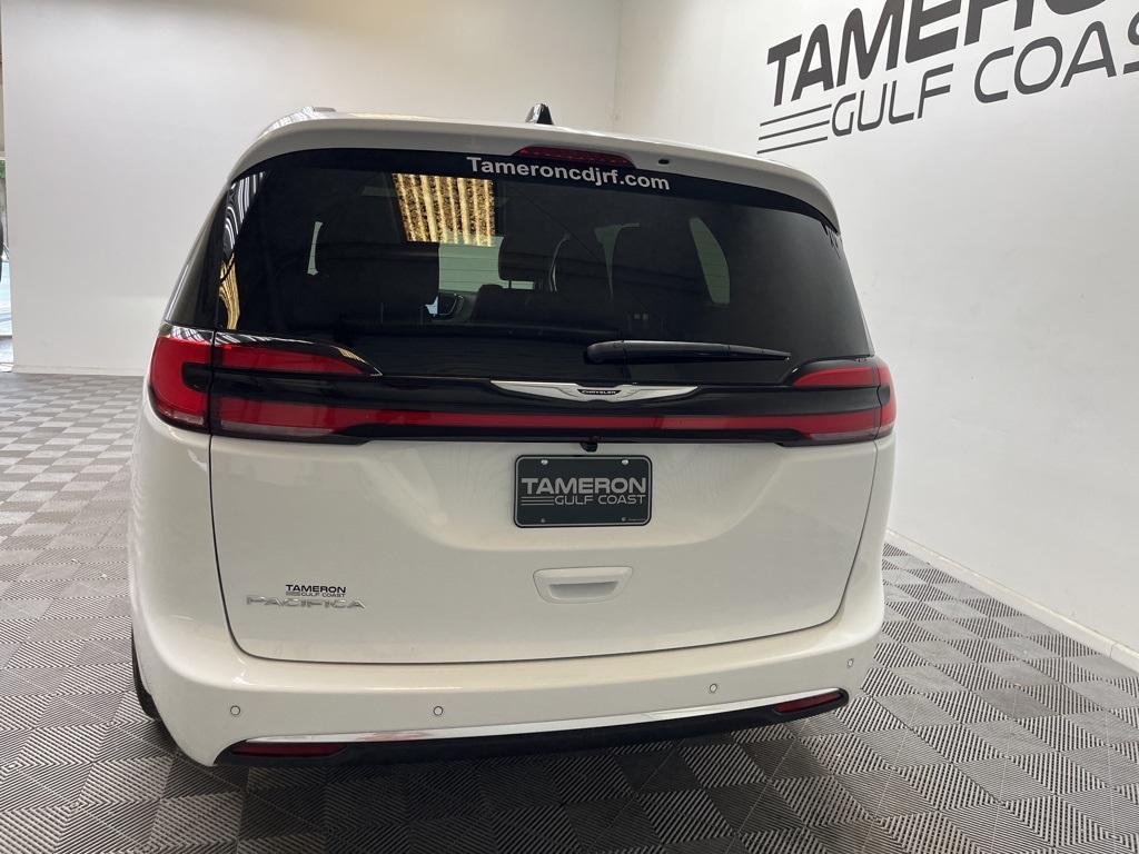 new 2026 Chrysler Pacifica car, priced at $54,665