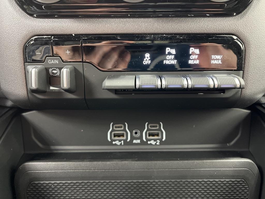 new 2025 Ram 1500 car, priced at $53,888