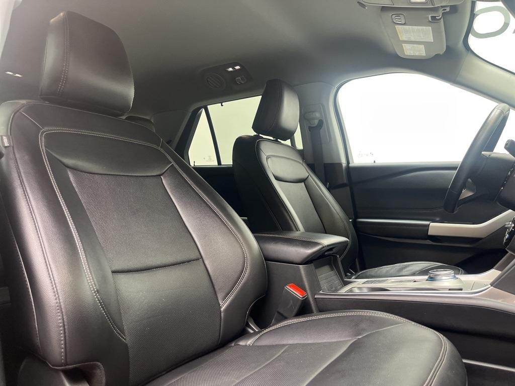 used 2024 Ford Explorer car, priced at $35,000