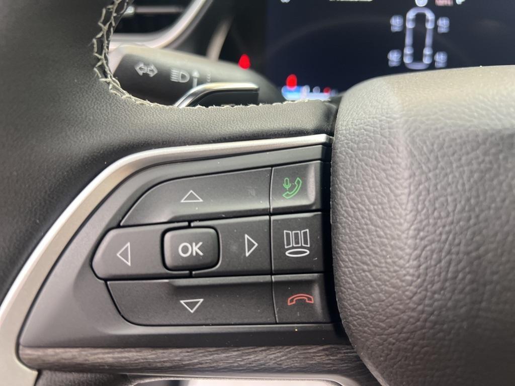 new 2025 Jeep Grand Cherokee L car, priced at $43,000