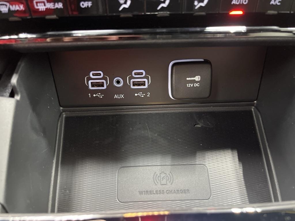 new 2025 Jeep Grand Cherokee L car, priced at $41,000