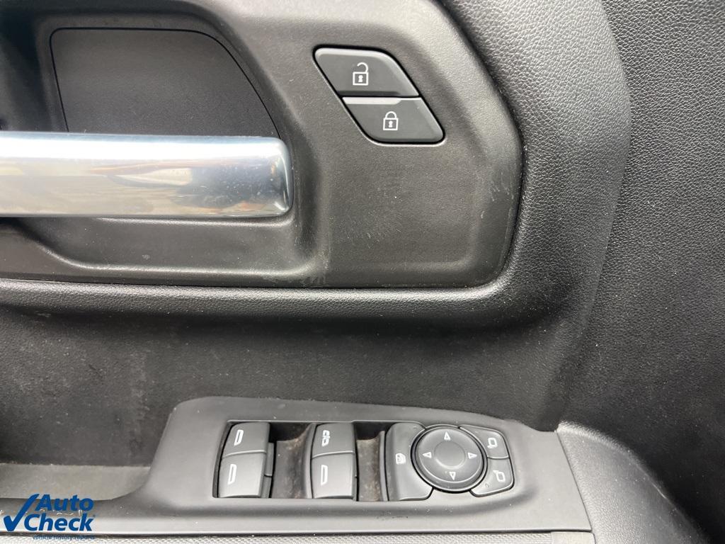 used 2022 Chevrolet Silverado 1500 car, priced at $33,200