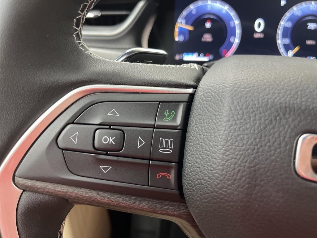 new 2025 Jeep Grand Cherokee L car, priced at $47,000