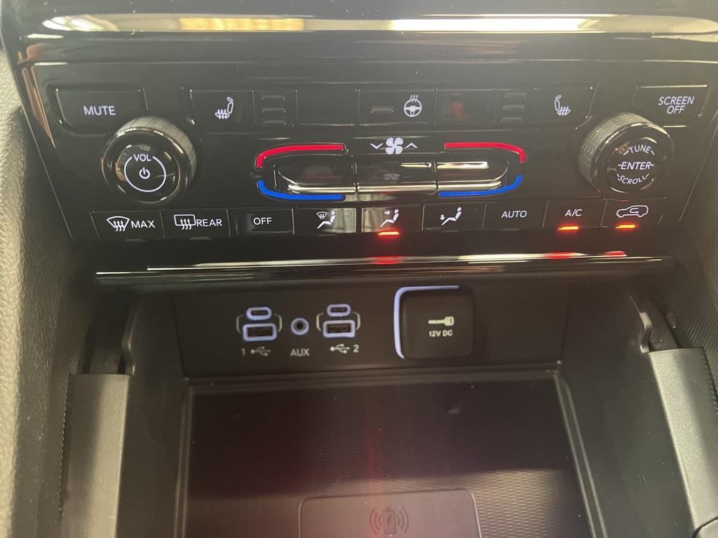 new 2025 Jeep Grand Cherokee car, priced at $38,000