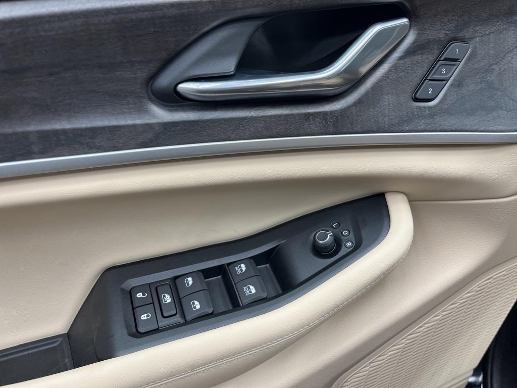 new 2025 Jeep Grand Cherokee L car, priced at $55,357