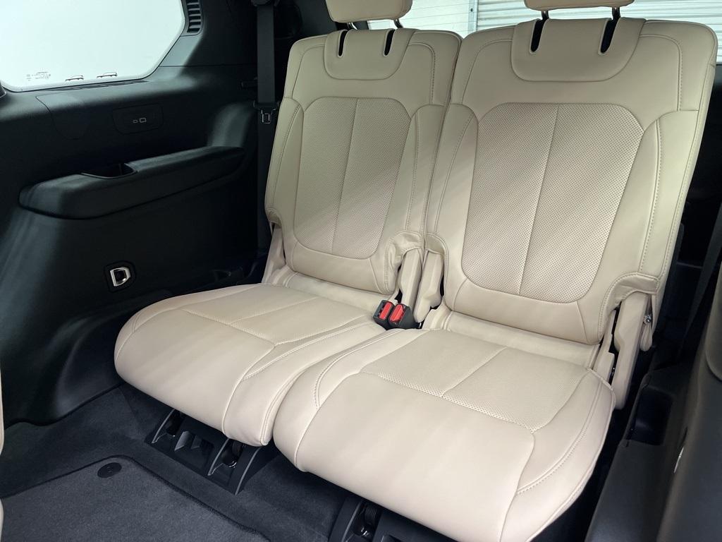 new 2025 Jeep Grand Cherokee L car, priced at $55,357