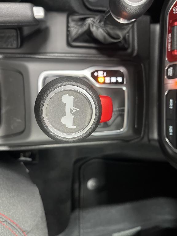 new 2025 Jeep Wrangler car, priced at $59,000