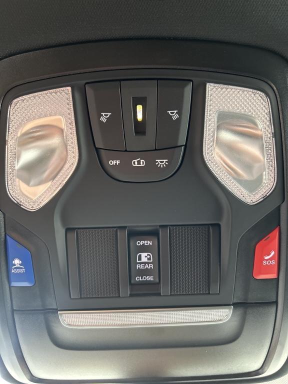 new 2025 Ram 1500 car, priced at $42,000