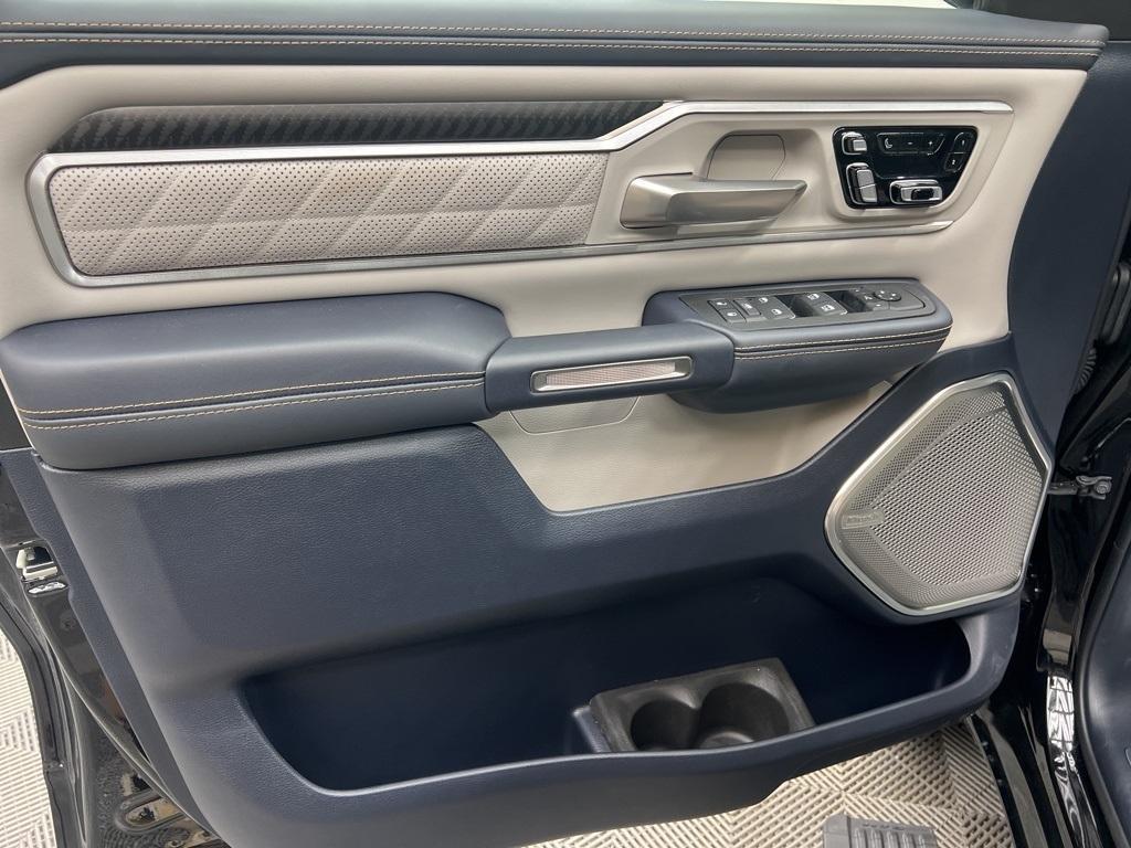 new 2025 Ram 1500 car