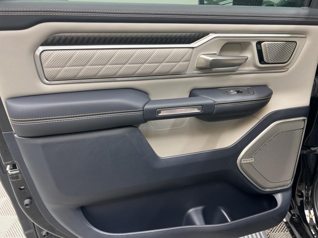 new 2025 Ram 1500 car