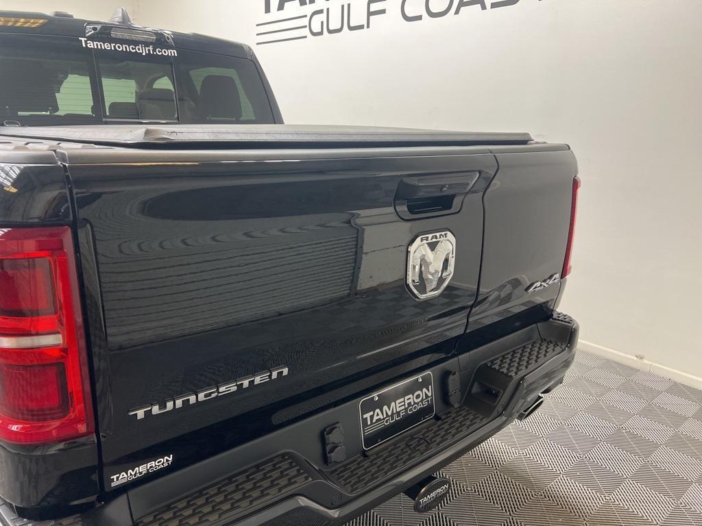 new 2025 Ram 1500 car