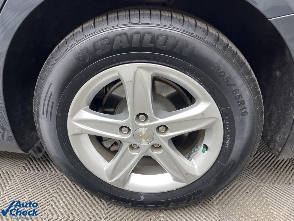 used 2019 Chevrolet Malibu car, priced at $14,000