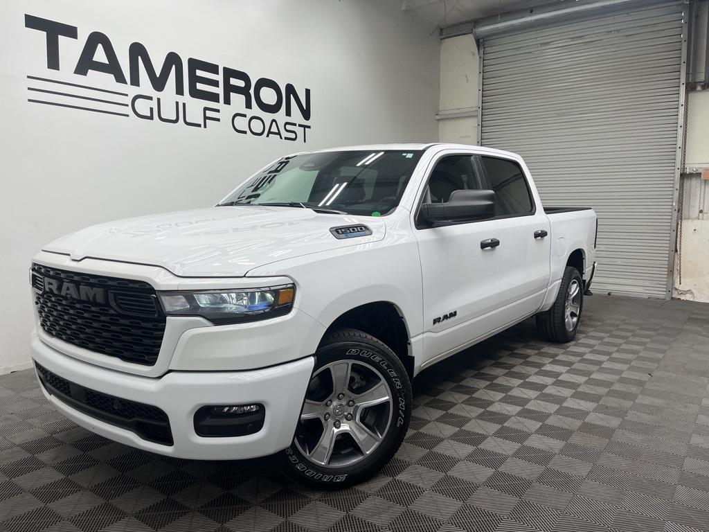 new 2025 Ram 1500 car, priced at $45,000