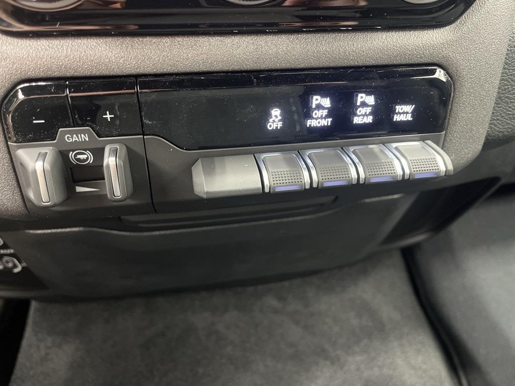 new 2025 Ram 1500 car, priced at $49,097