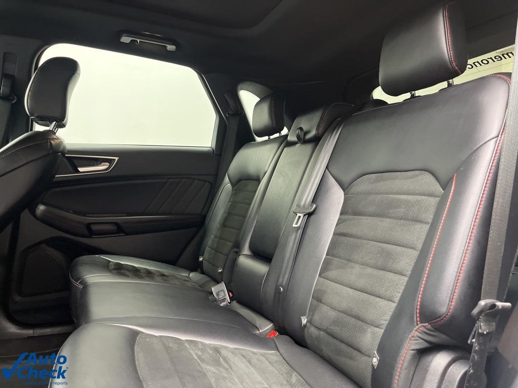 used 2024 Ford Edge car, priced at $29,250