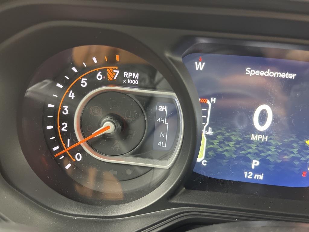 new 2025 Jeep Gladiator car, priced at $48,000