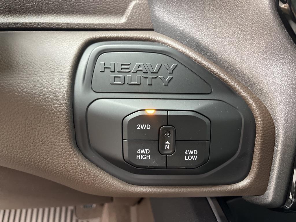 new 2025 Ram 3500 car, priced at $81,334