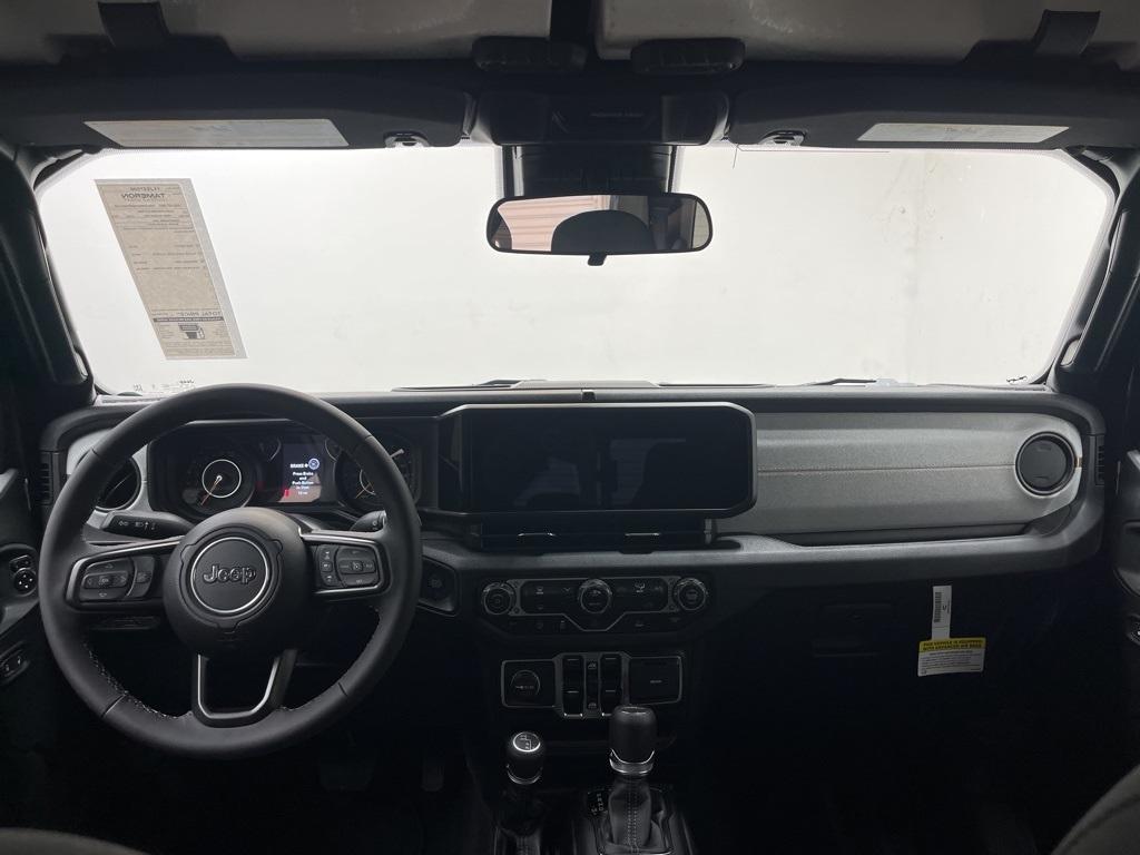 new 2025 Jeep Gladiator car, priced at $44,885