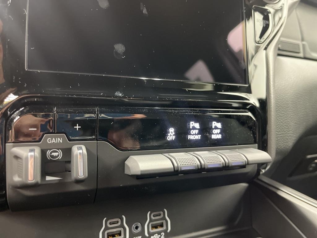 new 2025 Ram 1500 car, priced at $53,000