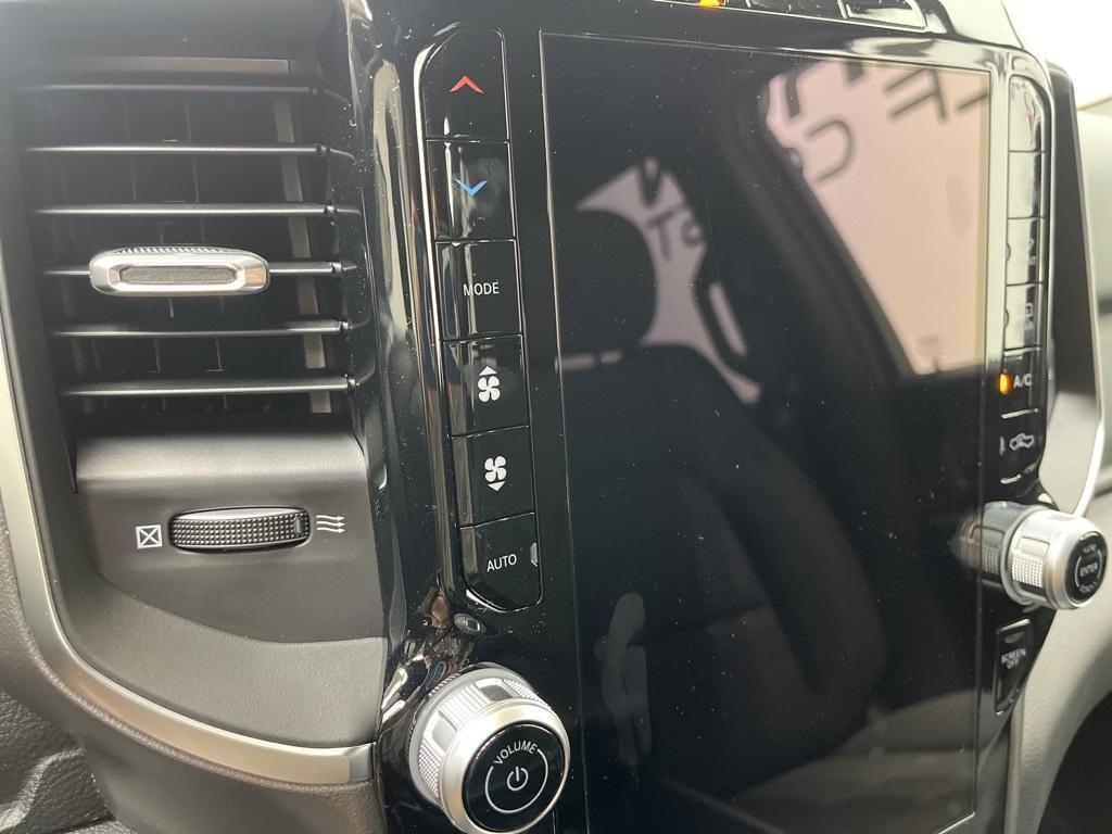 new 2025 Ram 1500 car, priced at $49,000