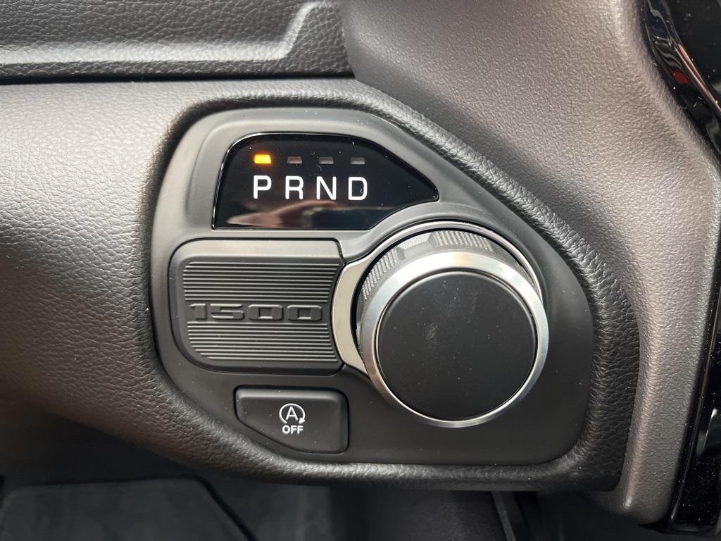 new 2025 Ram 1500 car, priced at $49,000