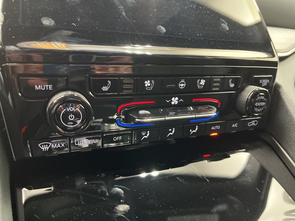 new 2025 Jeep Grand Cherokee L car, priced at $50,689