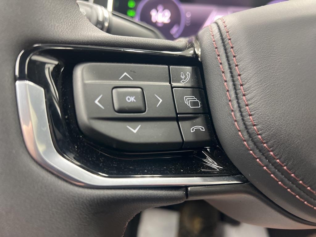 new 2025 Jeep Wagoneer S car