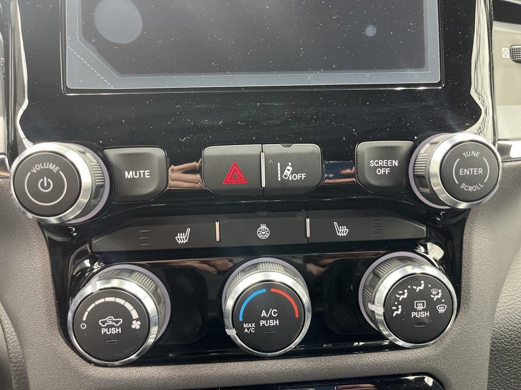 new 2025 Ram 1500 car, priced at $55,375