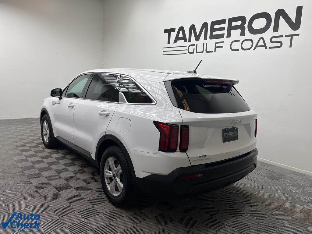 used 2023 Kia Sorento car, priced at $23,700