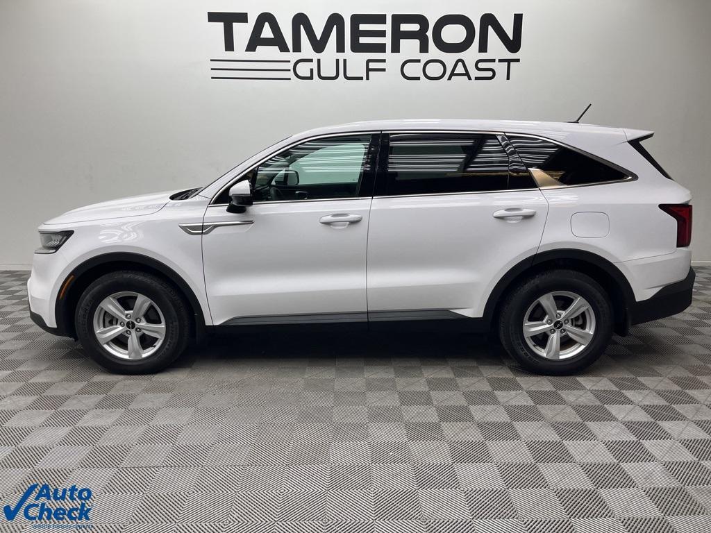used 2023 Kia Sorento car, priced at $23,700