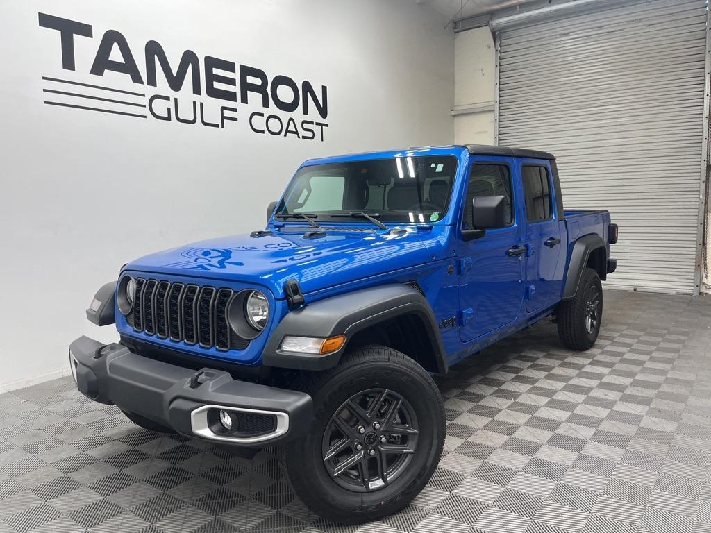 new 2025 Jeep Gladiator car, priced at $41,885