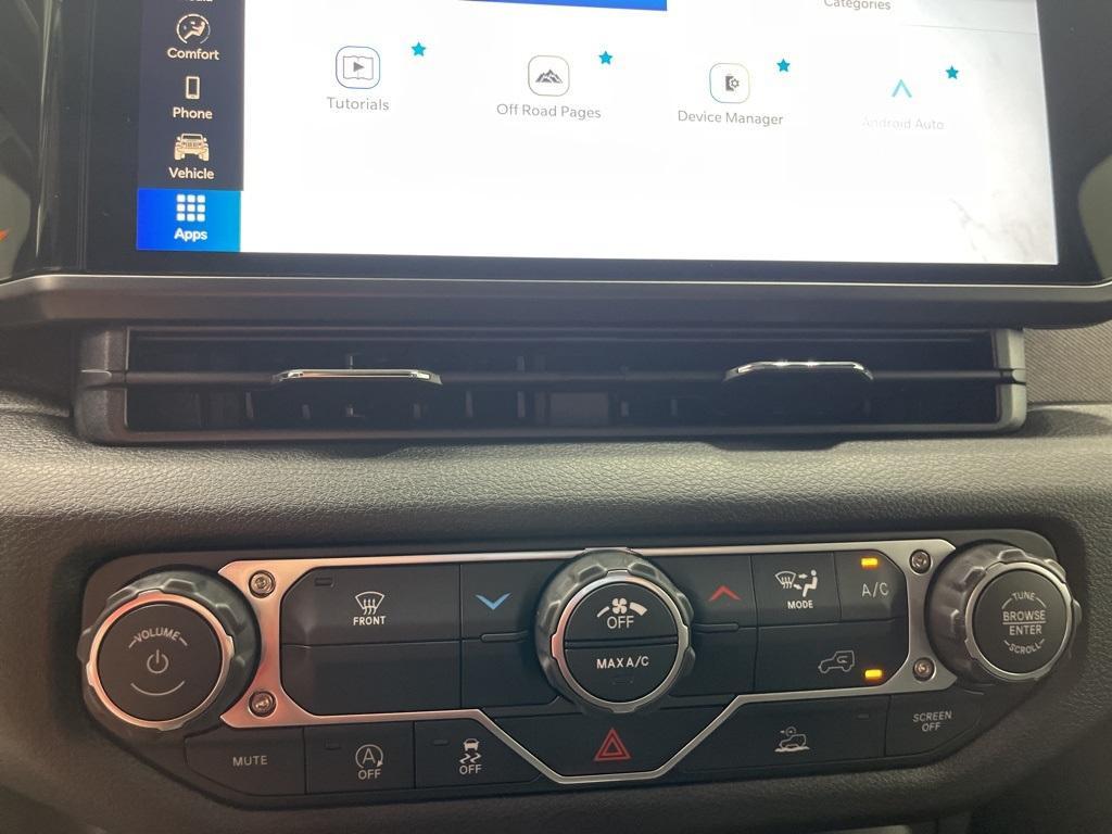 new 2026 Jeep Wrangler car, priced at $35,785