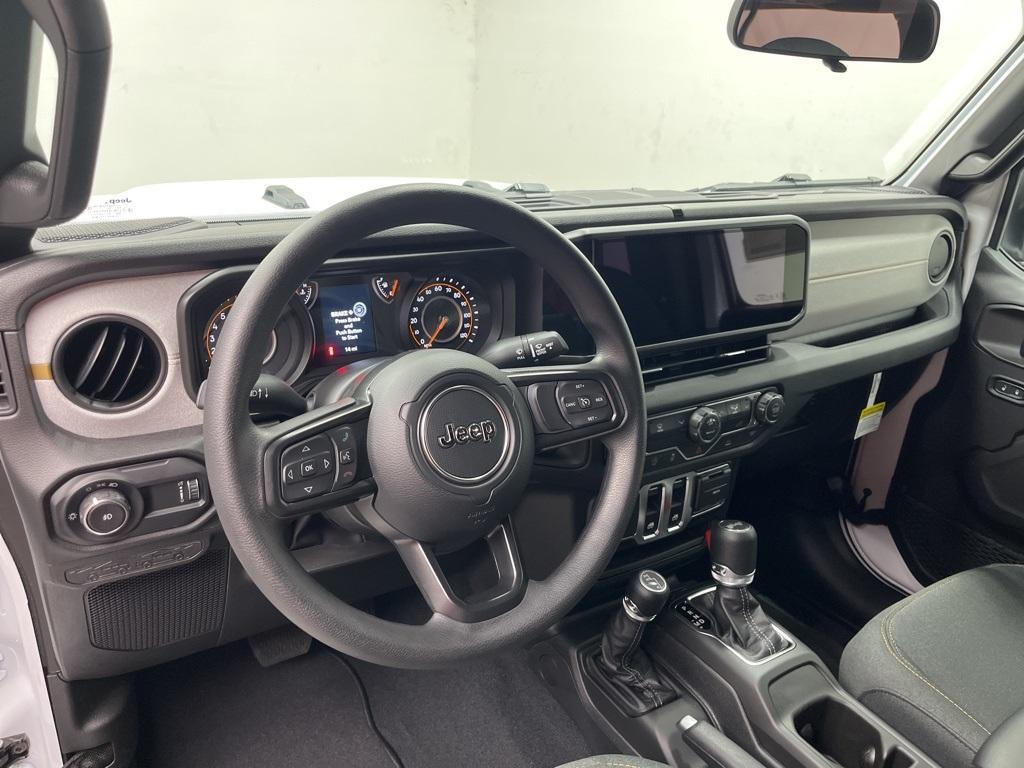 new 2026 Jeep Wrangler car, priced at $35,785