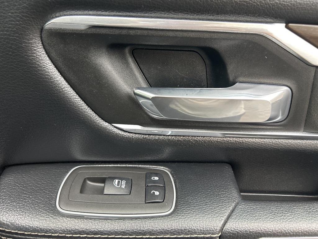 used 2021 Ram 1500 car, priced at $32,000