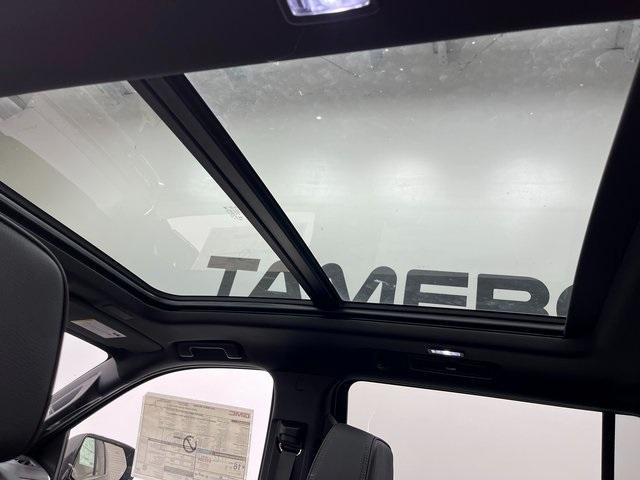 new 2025 GMC Yukon XL car