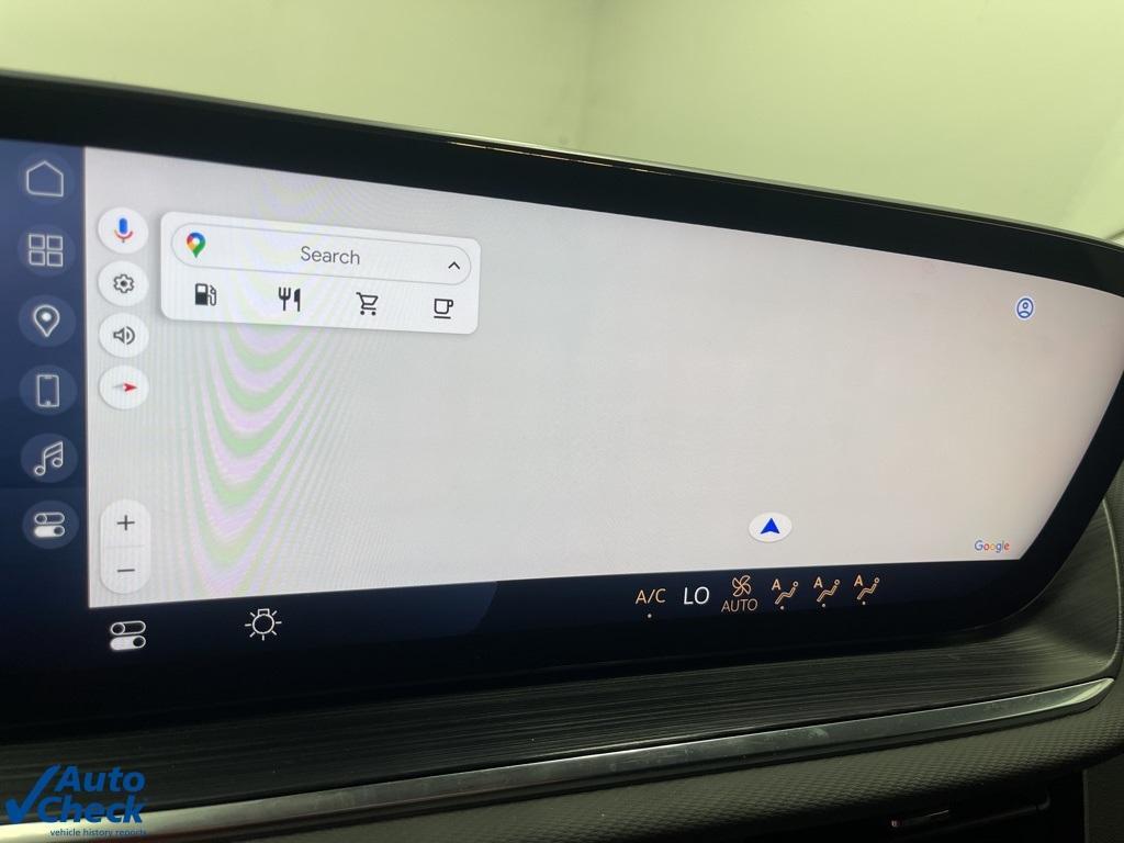used 2024 Buick Envision car, priced at $29,999