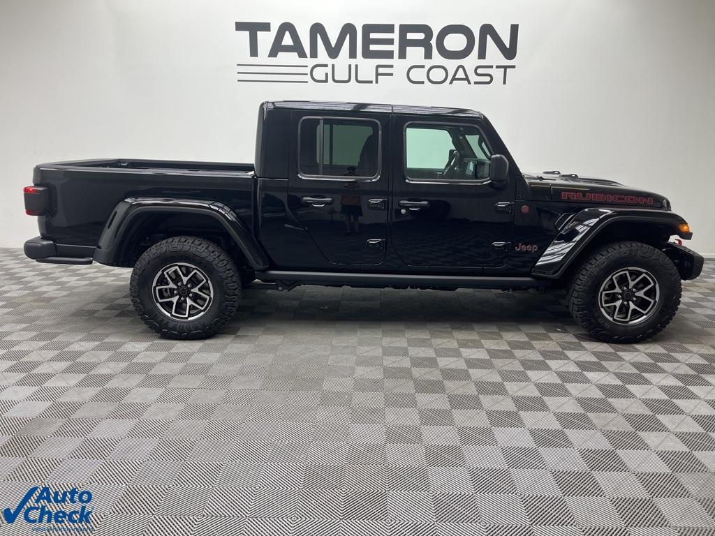 used 2025 Jeep Gladiator car, priced at $52,000