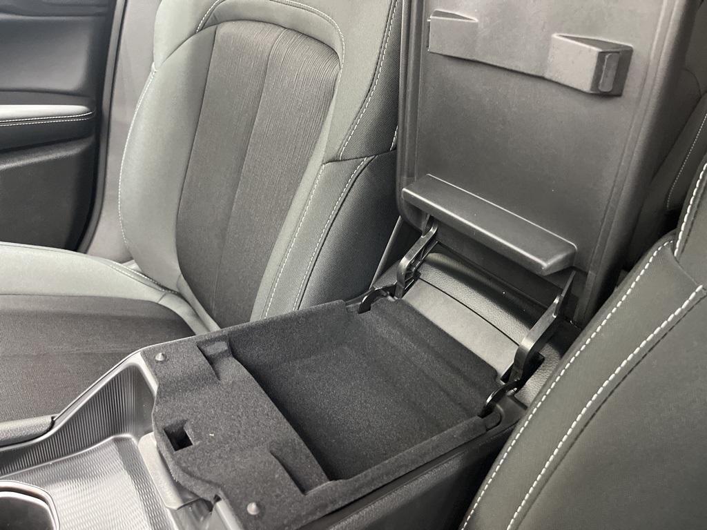 new 2025 Jeep Grand Cherokee car, priced at $41,220