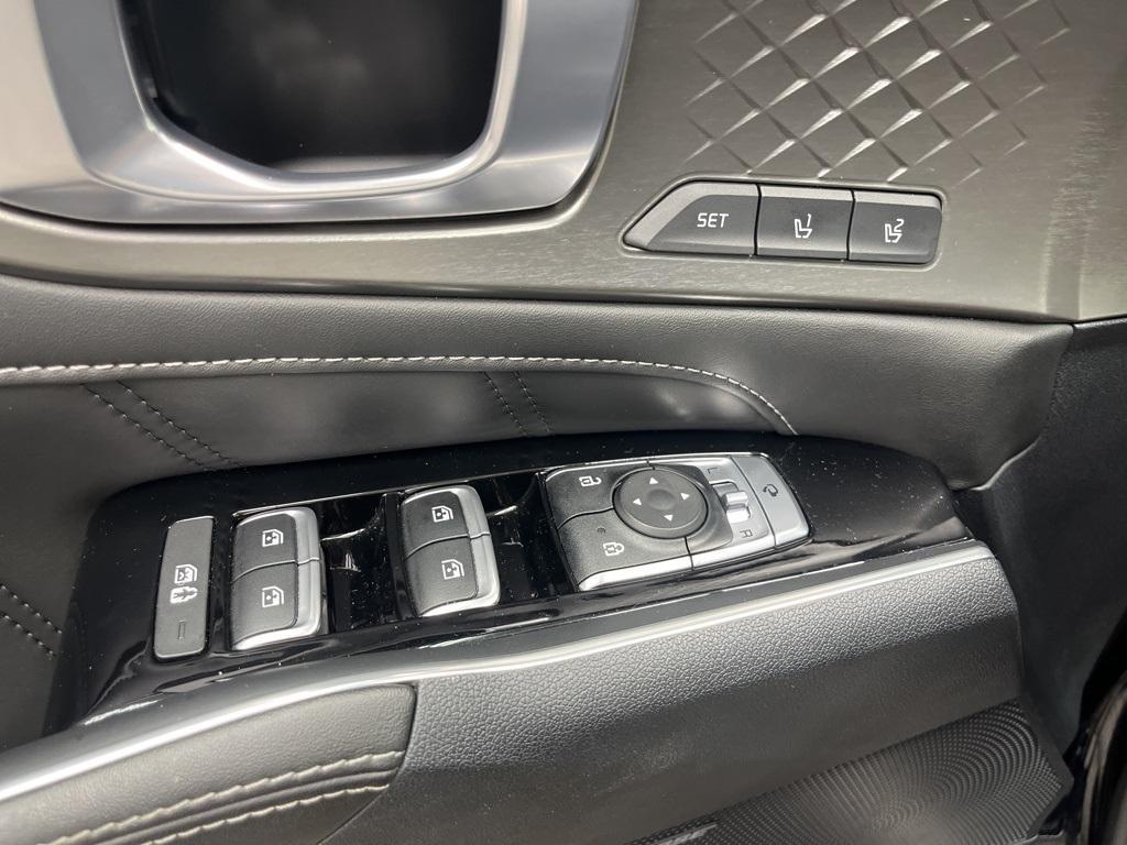 used 2022 Kia Sorento car